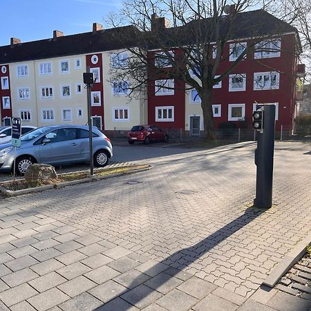 Mitten In Wolfsburg - Happyhome - 2 Zimmer, 6 Personen, Outletcenter, Autostadt, Vw-Nah, Parken 外观 照片